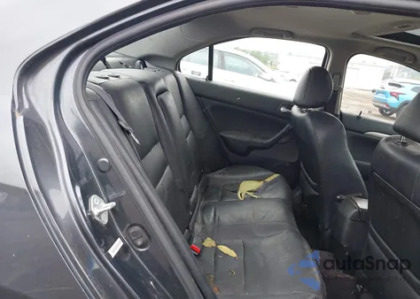 2005 Acura Tsx из США, поврежденный, VIN JH4CL96875C020255